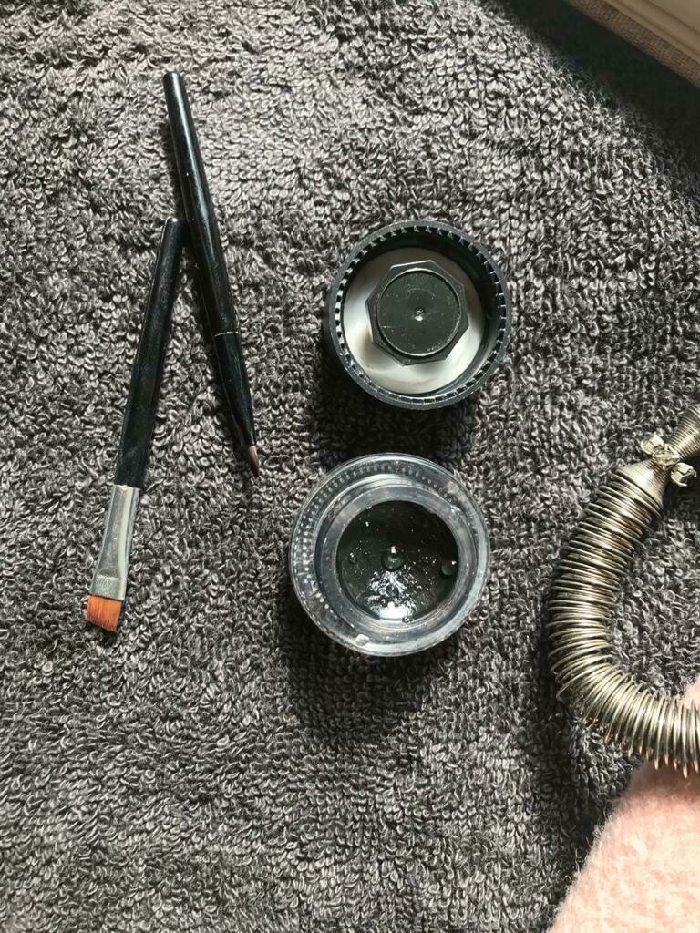 Eyeliner by shades