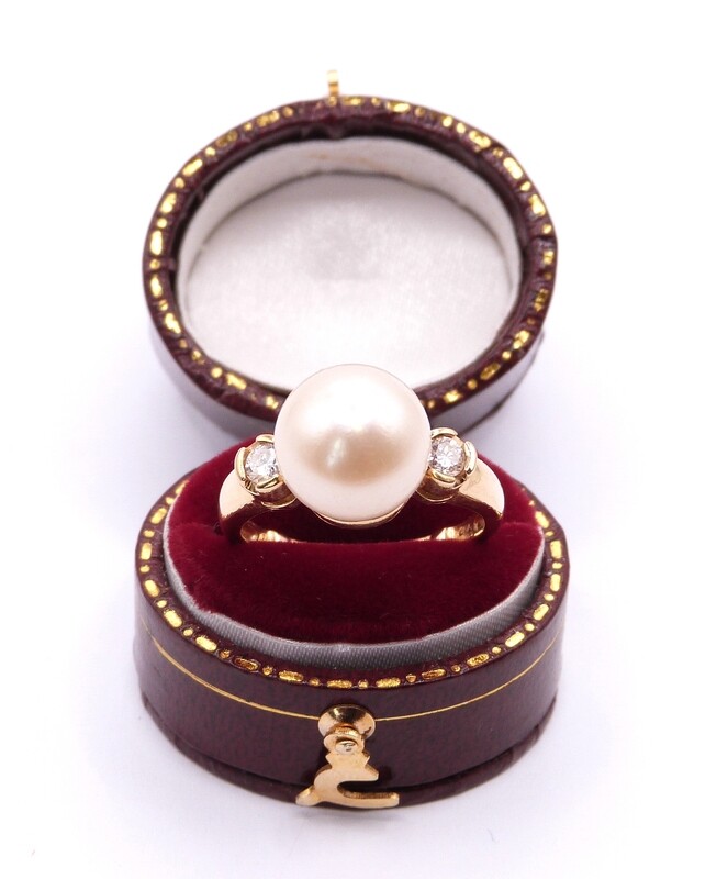 18ct Yellow Gold Diamond & Pearl Ring (Pre Owned)