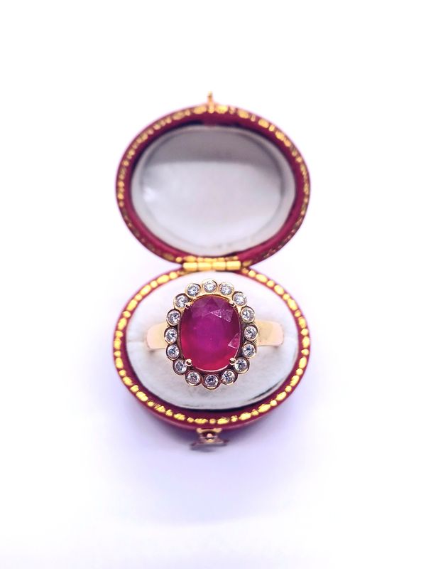 18 CT Yellow Gold Ruby and Diamond Oval Cluster (Pre Owned)