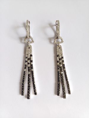 14CT White Gold Contemporary Black Diamond Drop Earrings (Pre Owned)
