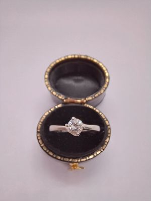 Platinum 0.50ct Diamond Twist Solitaire Ring (Pre-Owned)