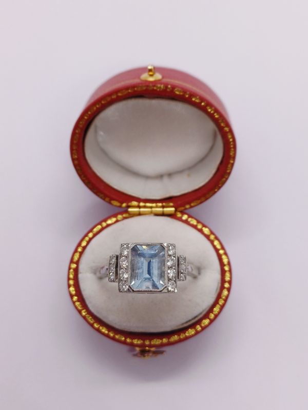 Platinum Aquamarine and Diamond Art Deco Cocktail Ring (Pre Owned)