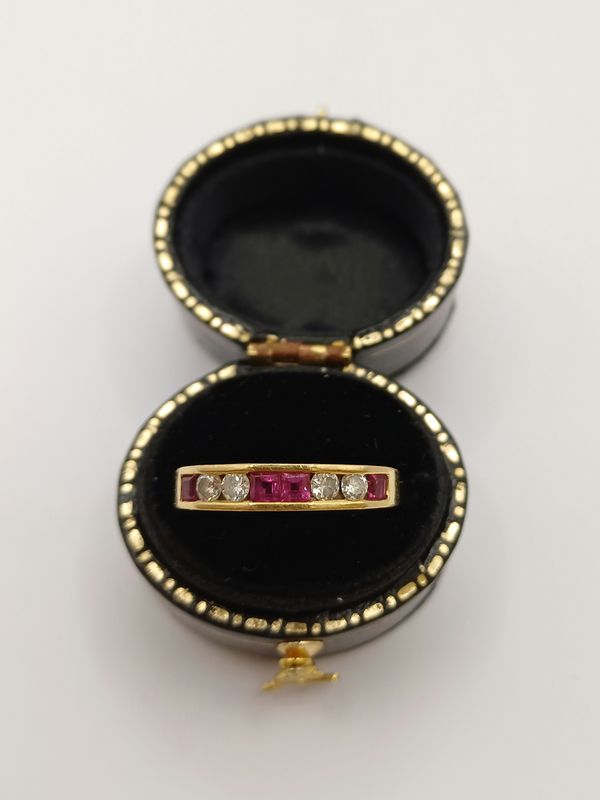 18ct Yellow Gold Ruby and Diamond ½ Eternity Ring (Pre loved)