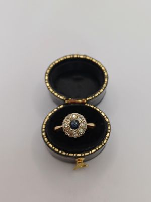 18 CT Yellow Gold Sapphire and Diamond Cluster Ring (Pre Loved) 18 CT Yellow Gold Sapphire and Diamond Cluster Ring (Pre Loved)