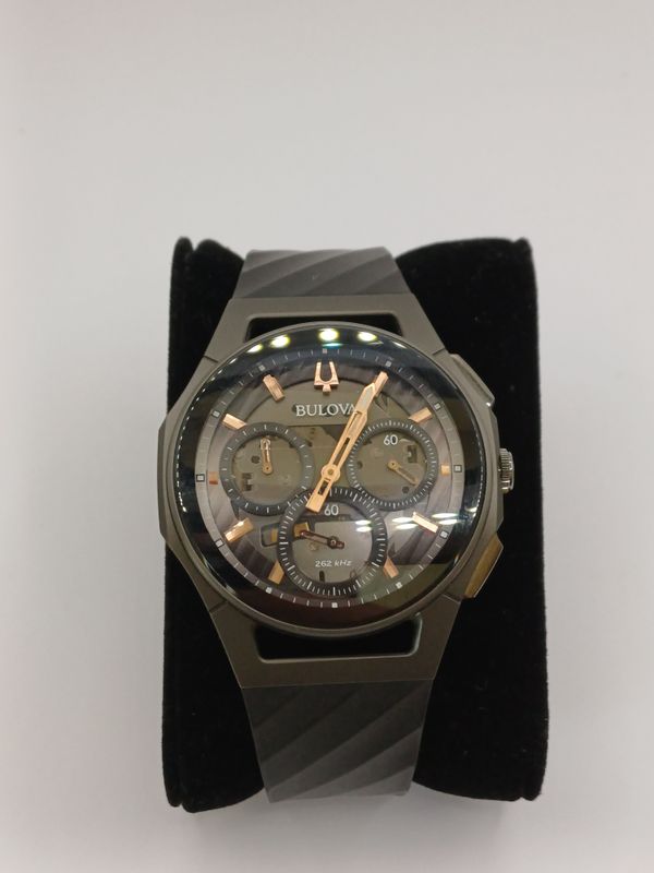 Bulova Curve  98A162 44mm Titanium Case, Rubber Band Wristwatch Men Watch Quartz