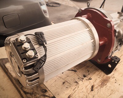 MOTORS