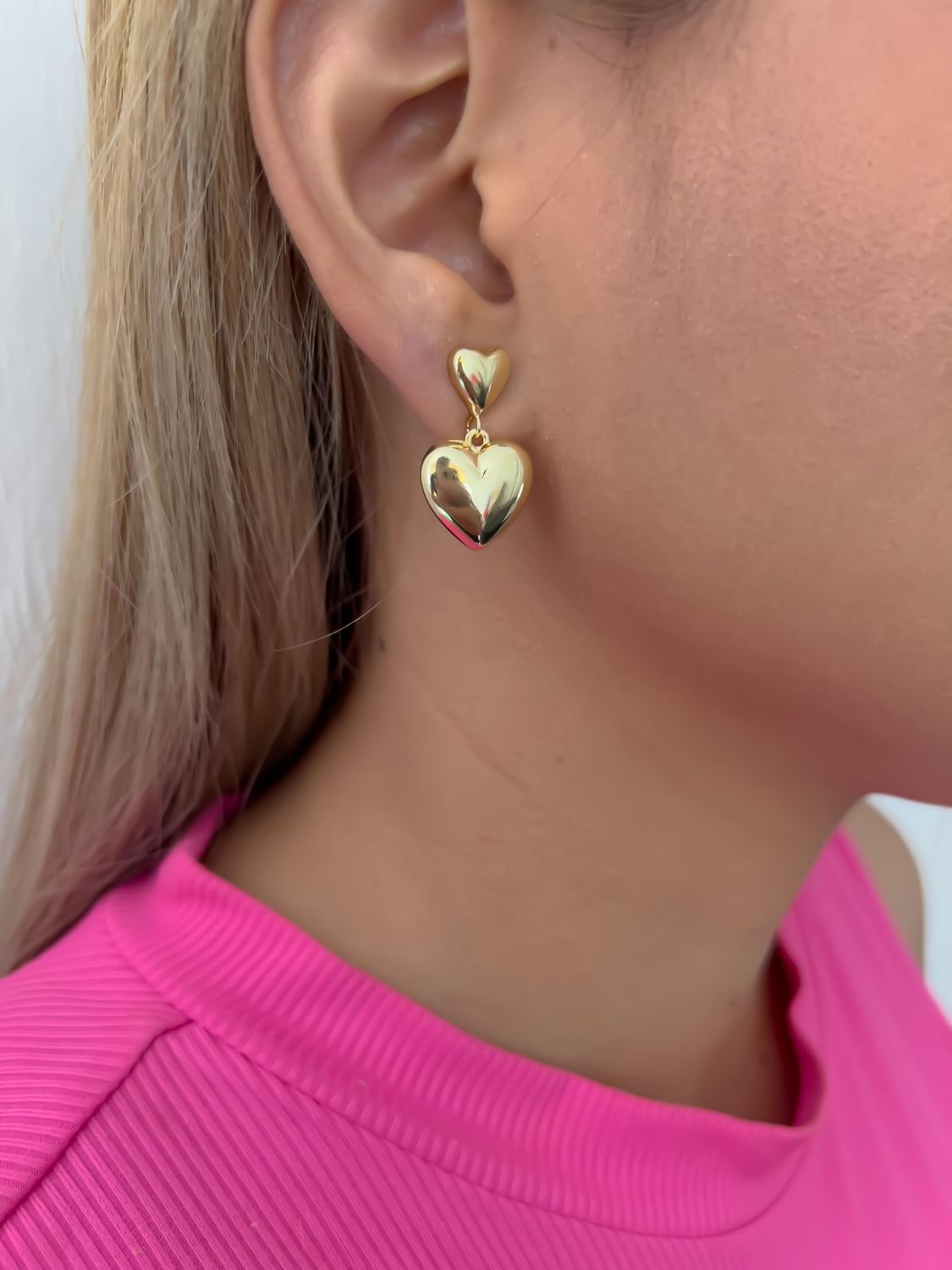 Aretes corazón colgante