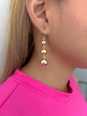 Aretes bolitas colgantes 