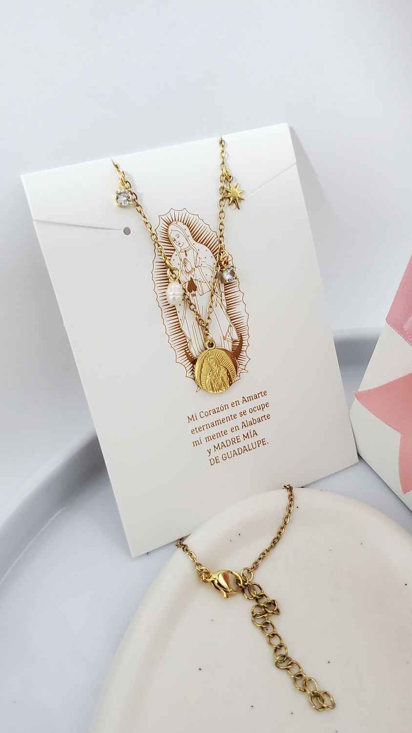 Tarjeta con collar virgen de Gpe con cristales y perlita