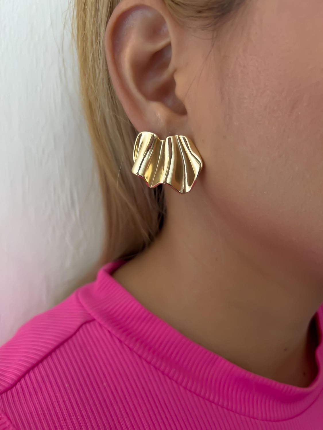 Arracadas chunky tipo abanico / chapa de oro