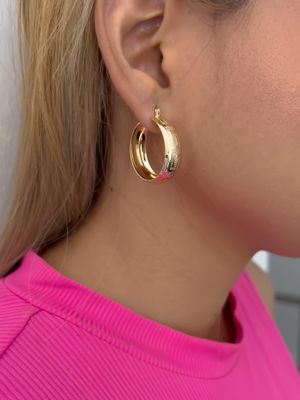 Arracadas chunky textura / chapa de oro
