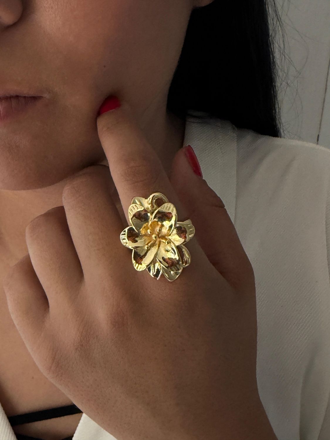 Anillo flor grande , chapa de oro 