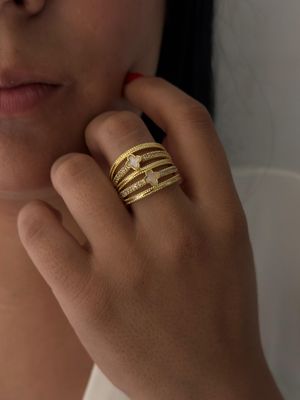 Anillo chunky tréboles,  chapa de oro 