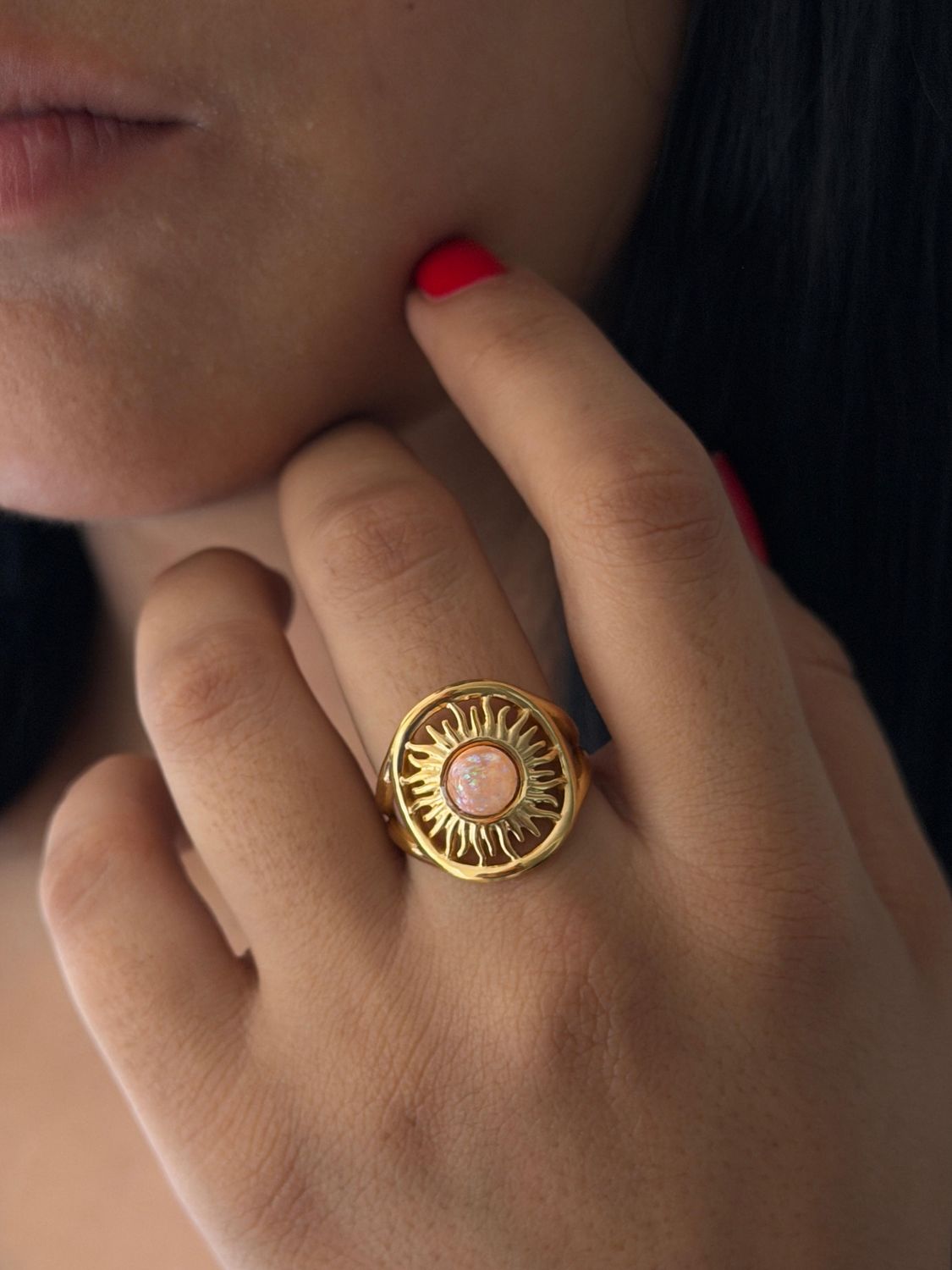 Anillo sol, acero dorado