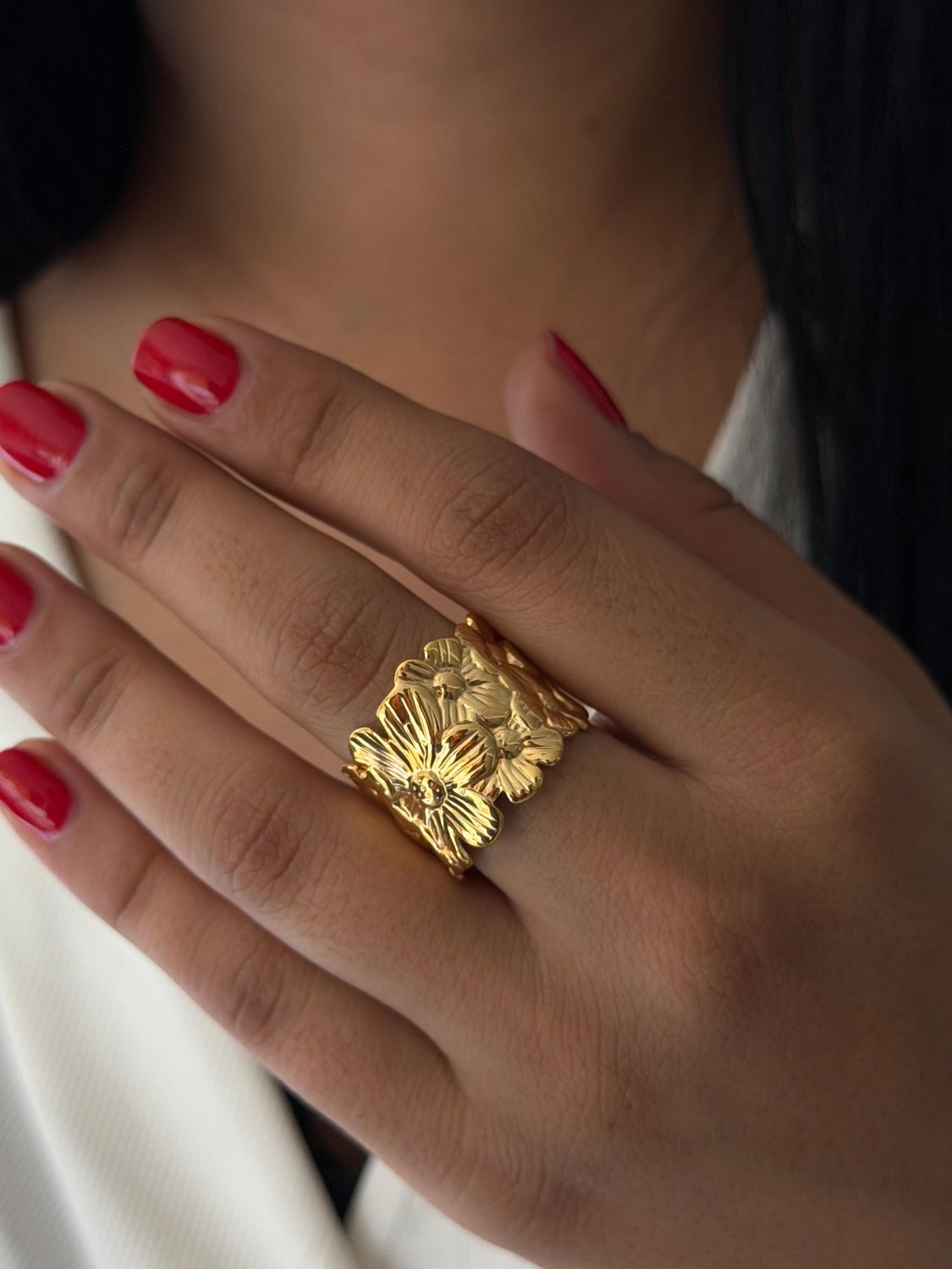 Anillo ancho de mariposas,  acero dorado 