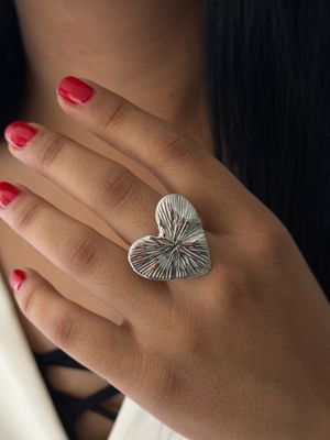 Anillo corazón,  acero plateado 