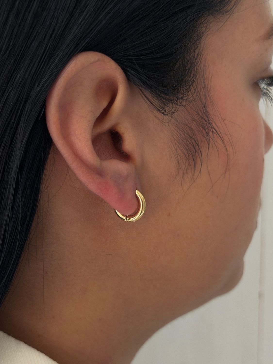 Arracaditas mini lisa , acero dorado 