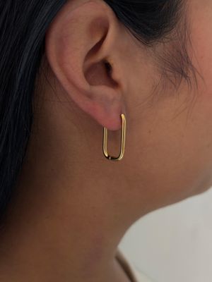 Arracadas ovalo mediano , acero dorado 