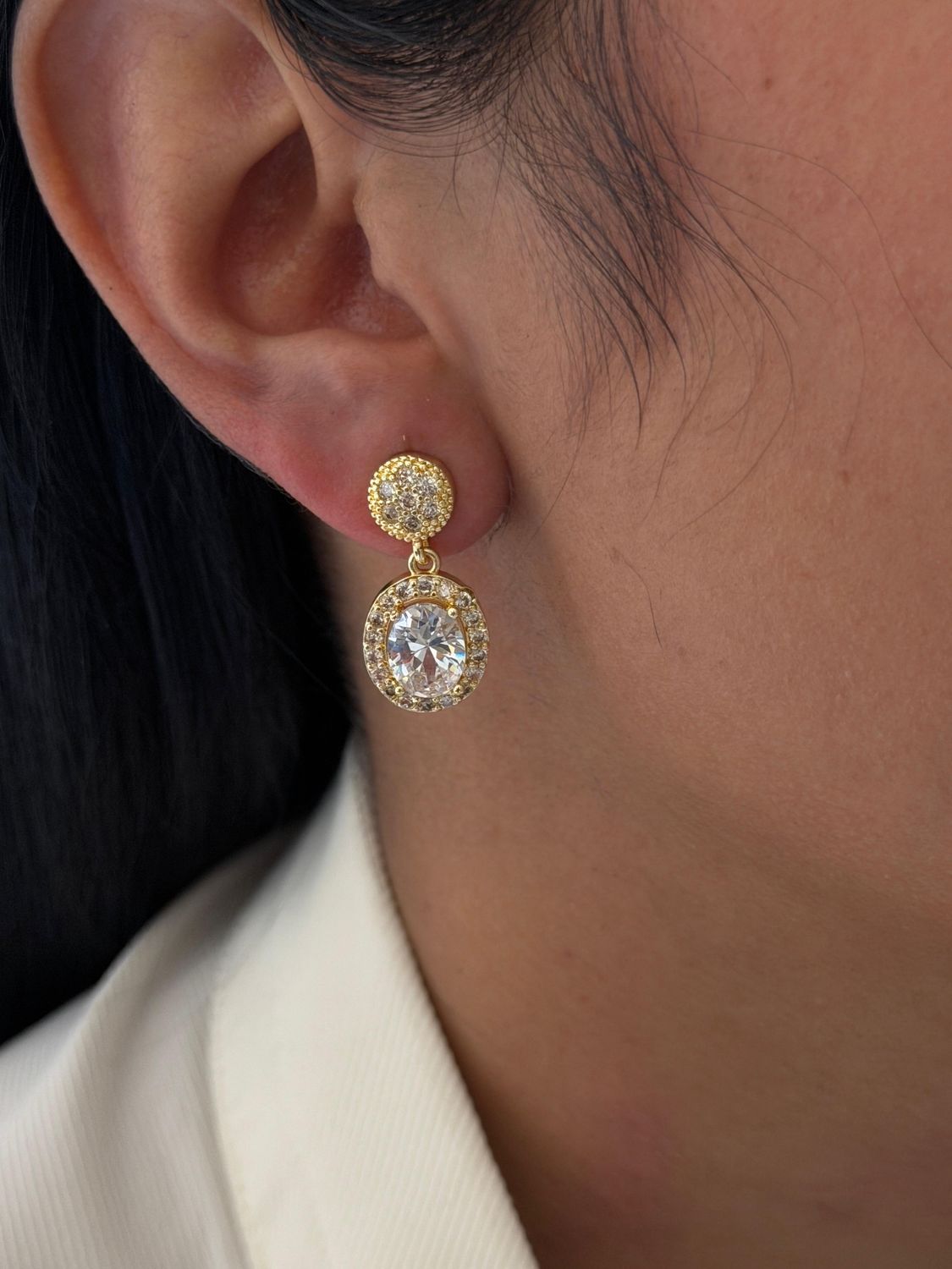 Aretes colgante ovalo,  chapa de oro