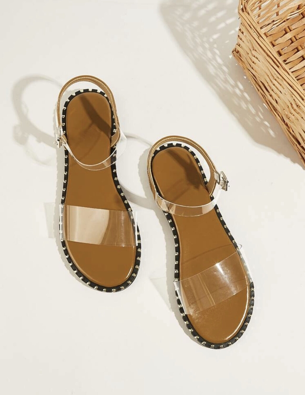 Sandales plates transparentes en deux parties