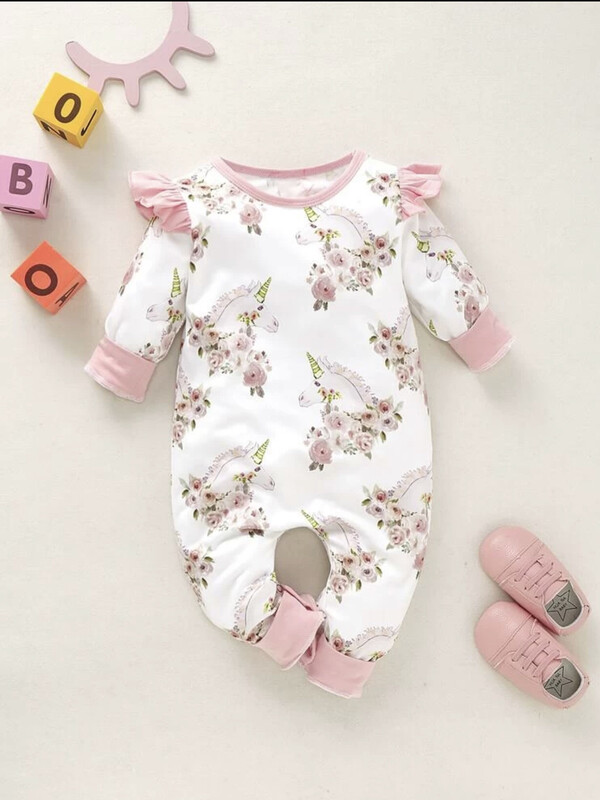 Combinaison à volants à imprimé licorne allover pour bébé fille