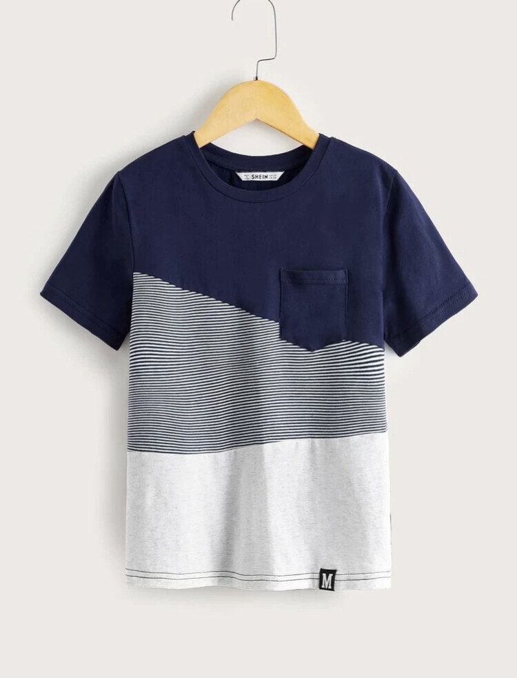 T-shirt color block à rayures et lettre patch pour garçon
