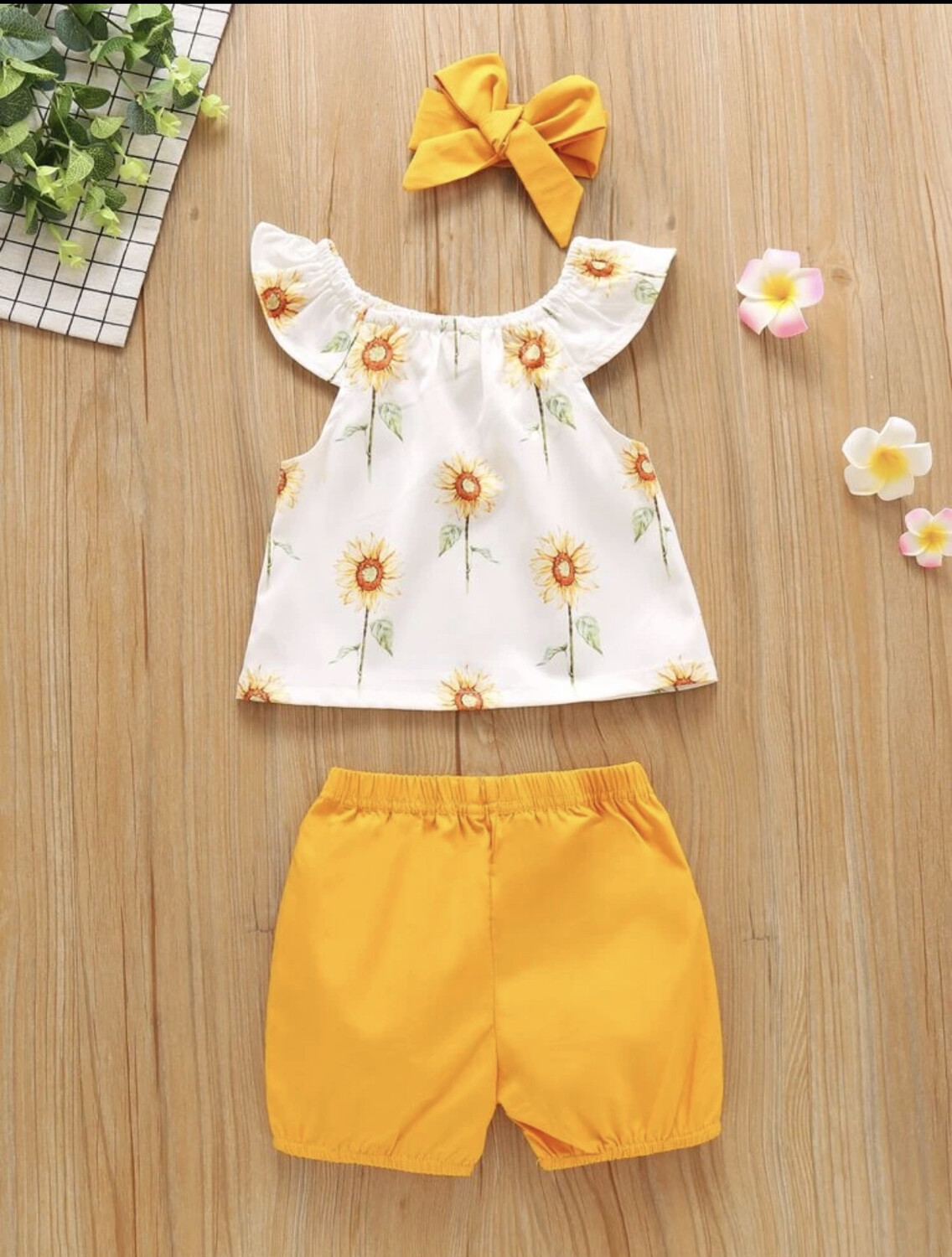 Haut, short et bandeau à imprimé tournesol pour toute-petite fille