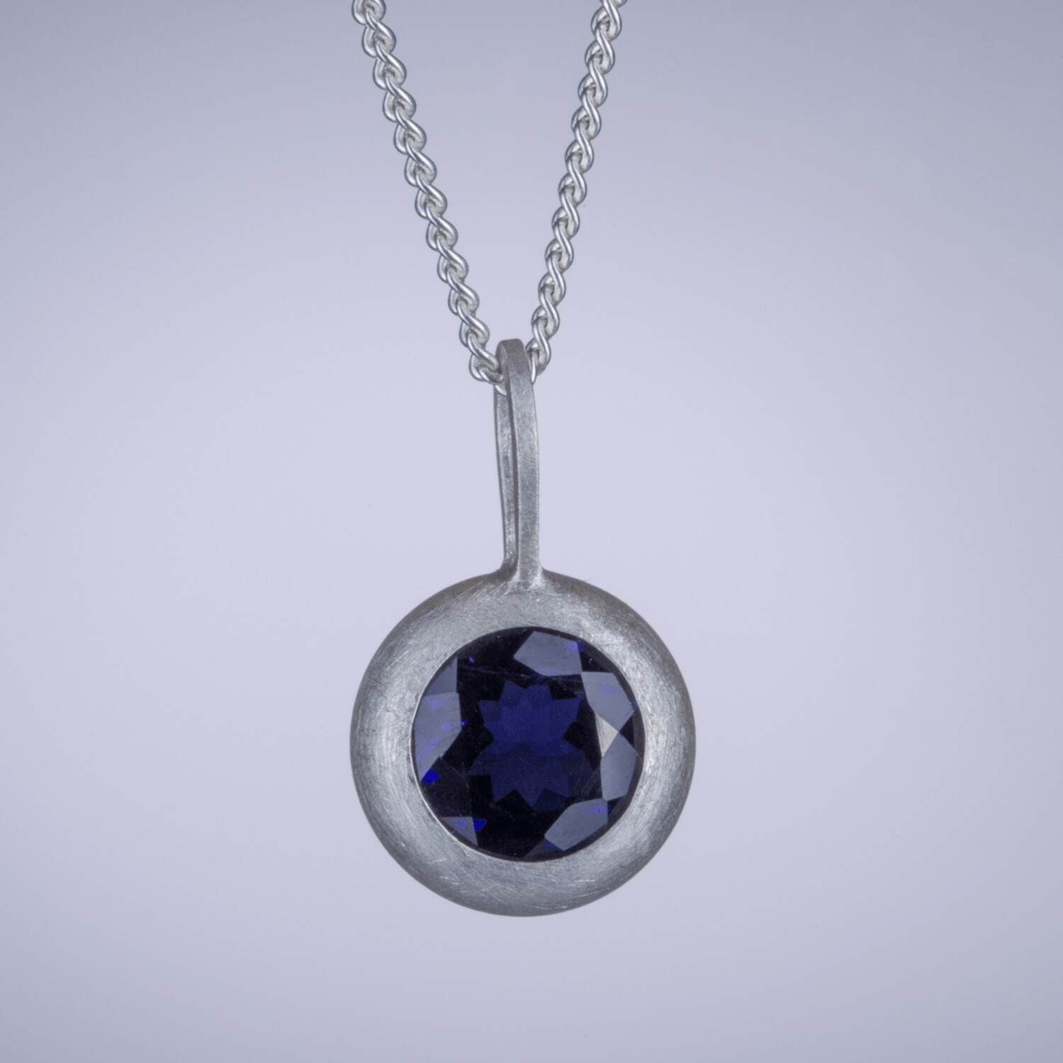 Kette Kette "BlingBling" midi mit Iolith (blaugrau-lila)
