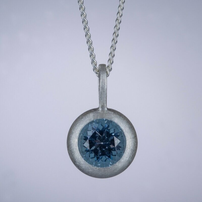 Kette Kette "BlingBling" midi mit Blau-Topas