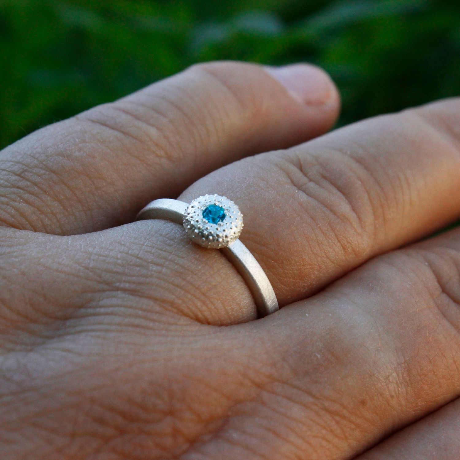Ring "Seeigel" minimini mit Paraiba-Topas