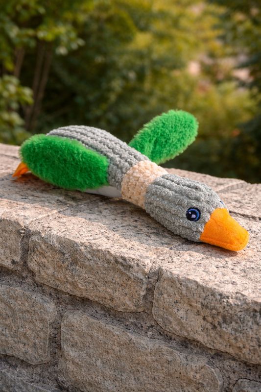 Kuschel-Ente mit Quietscher Grün