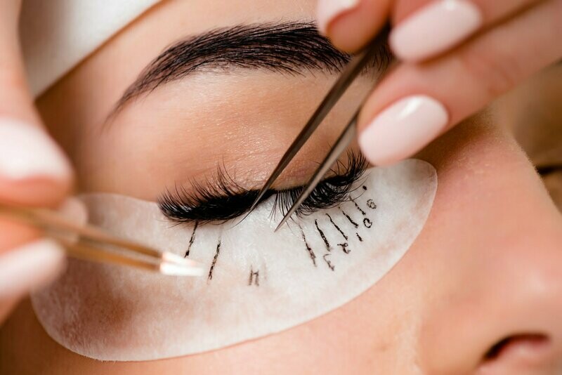 Trainings Eye Lashes