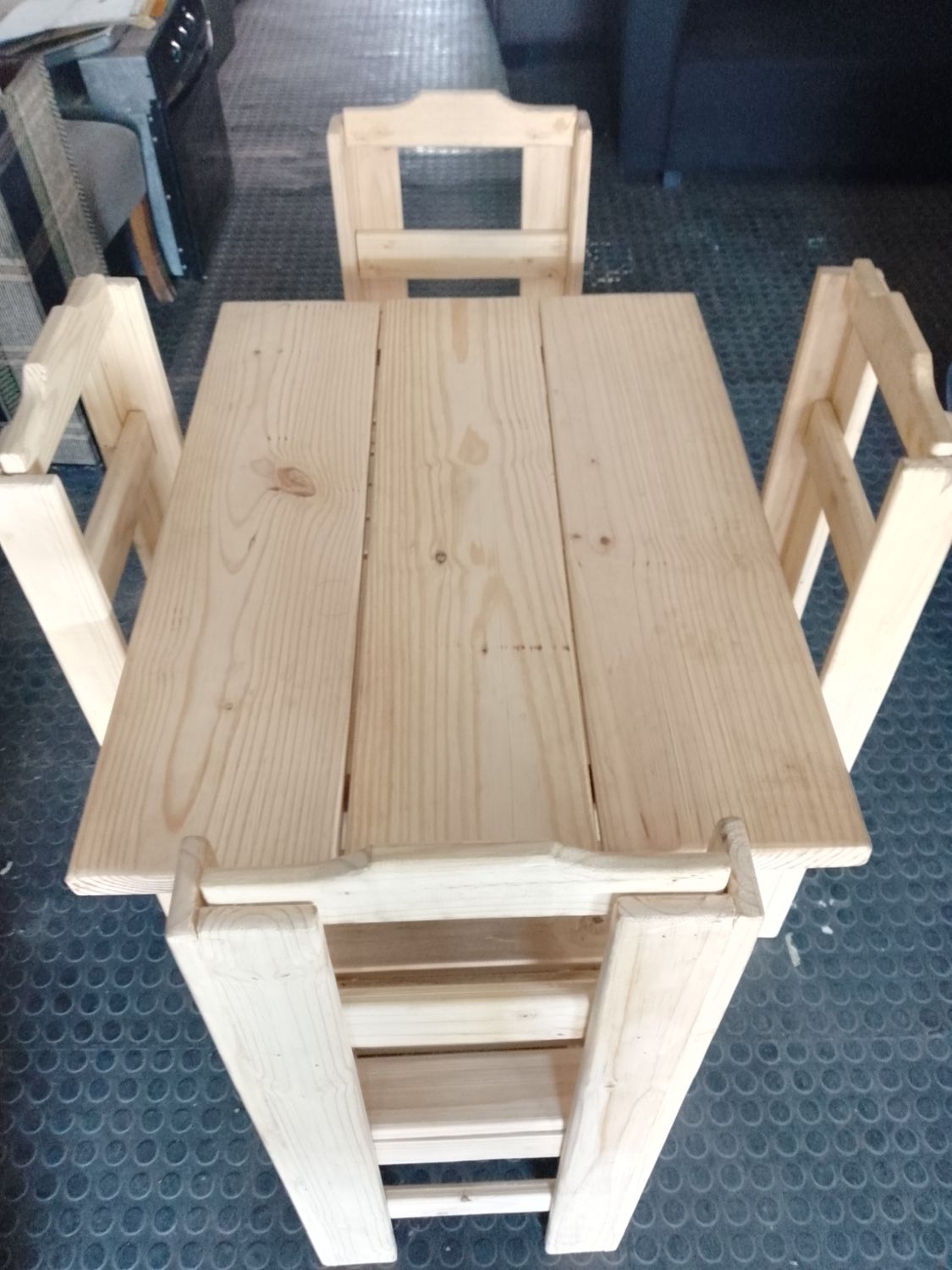 Pine Table + 4 Chairs.