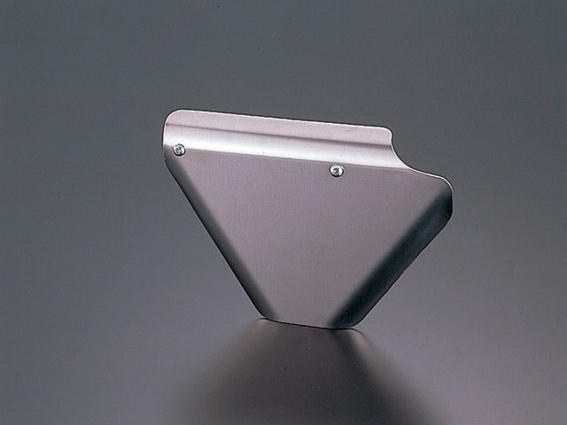 Cache latéral droit G'Craft, Choix des matériaux: En aluminium