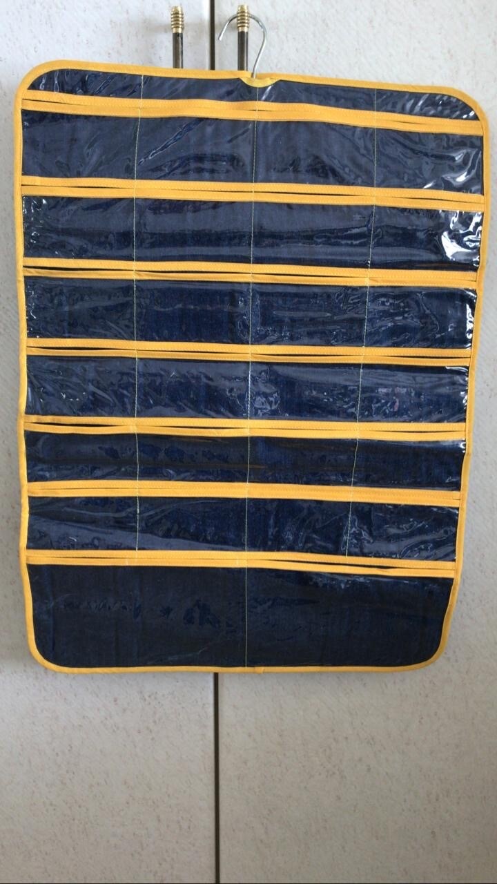 ORGANIZADOR CON GANCHO PARA ACCESORIOS EN TELA DE JEANS