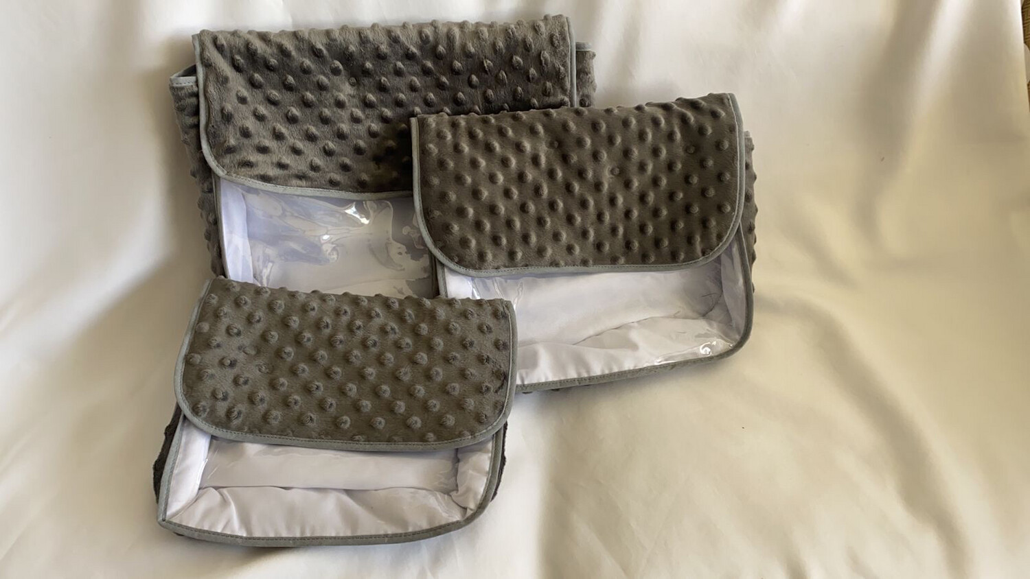 SET DE 3 PIEZAS EN TELA ESTAMPADA