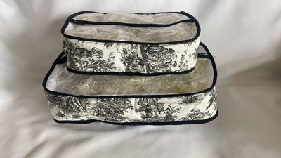 SET DE 2 PIEZAS EN TELA ESTAMPADA