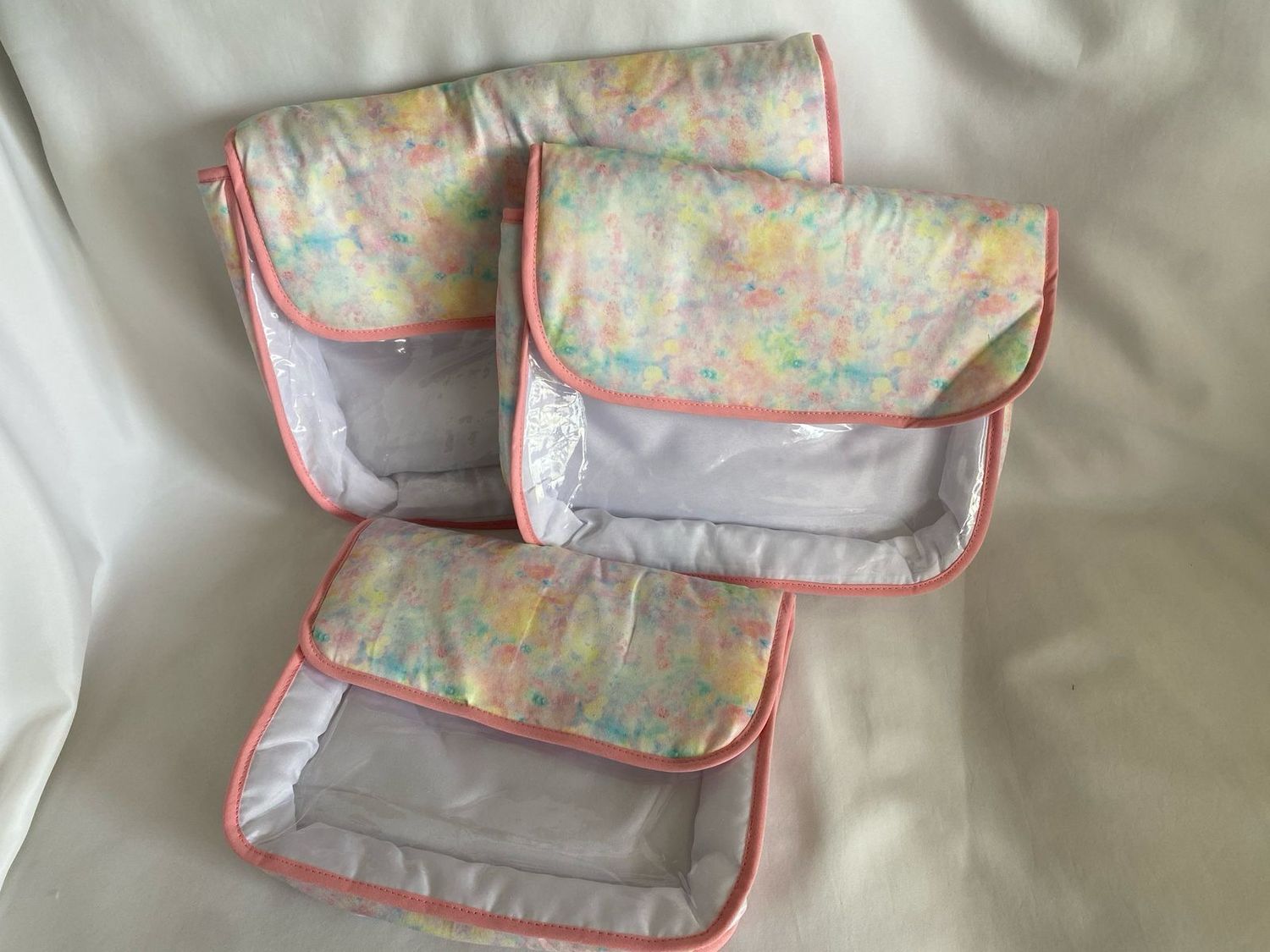 SET DE 3 PIEZAS EN TELA ESTAMPADA