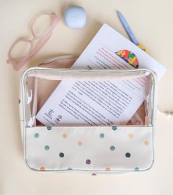 Organizador multiuso con plástico