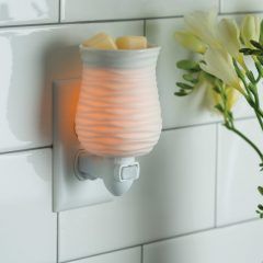 Pluggable Classic Fragrance Warmer - Candle Warmers, Candle Warmers: Harmony