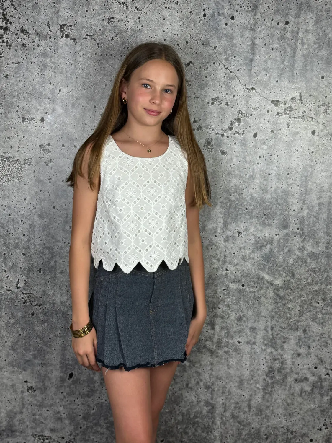 If So 2 Toned Eyelet Top-White/Beige