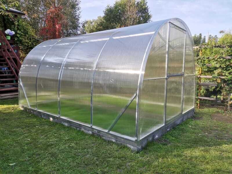 Gewächshaus Tunnel , Polycarbonat, 3x4m,3x6m,3x8m,3x10m und 4mm,6mm Wandstärke .Modell ''Lider'' (Mit Metallriemen) Gewächshaus Tunnel , Polycarbonat, 3x4m,3x6m,3x8m,3x10m und 4mm,6mm Wandstärke .Modell ''Lider'' (Mit Metallriemen)