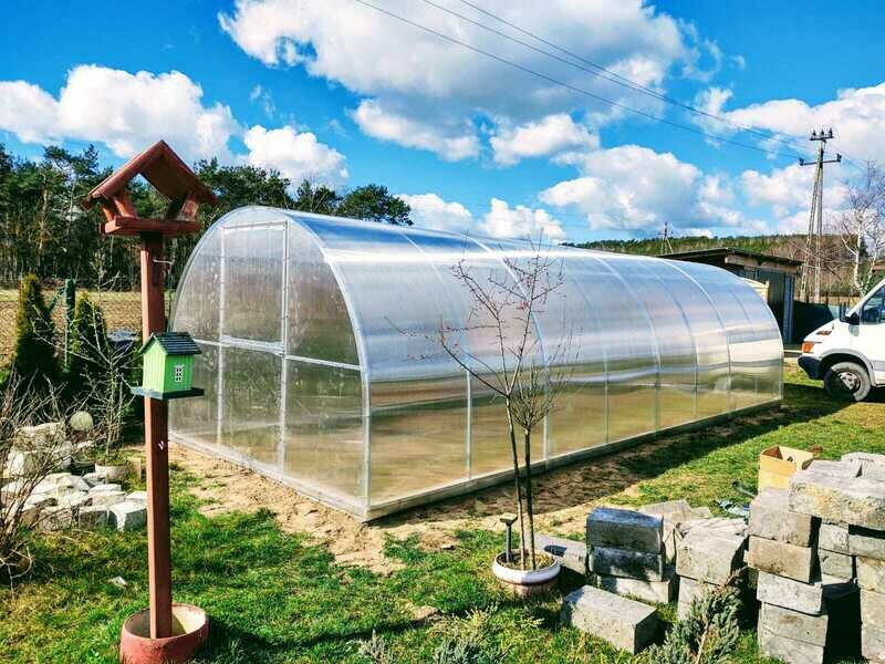 Gewächshaus Tunnel , Polycarbonat, 3x4m,3x6m,3x8m,3x10m und 4mm,6mm Wandstärke, Schraubenbefestigung (Modell ''Solid'') Gewächshaus Tunnel , Polycarbonat, 3x4m,3x6m,3x8m,3x10m und 4mm,6mm Wandstärke, Schraubenbefestigung (Modell ''Solid'')