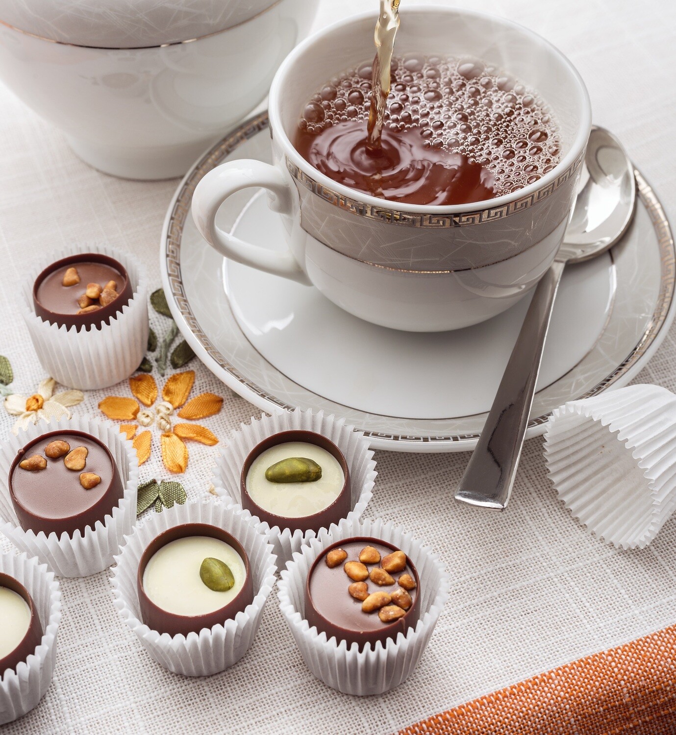 Tea & Chocolate Pairing
