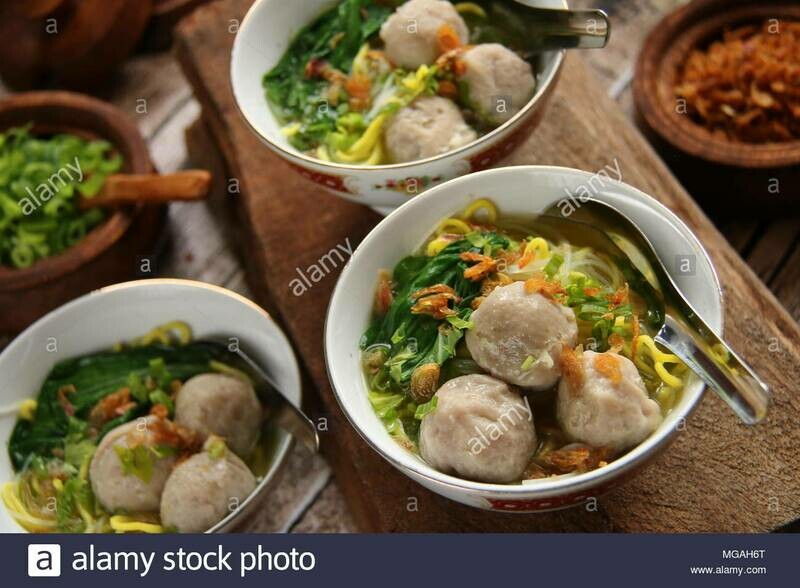 Indonesian Bakso Noodle Soup