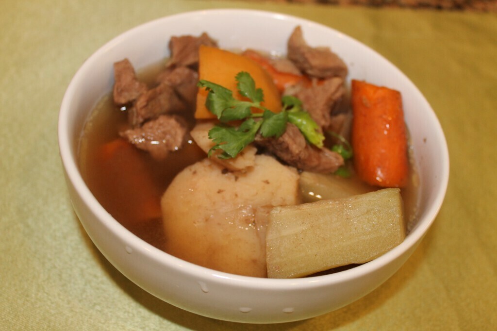 Costa Rican Olla De Carne
