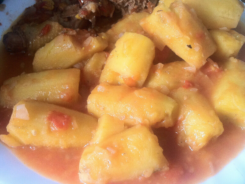 Uganda&#39;s Makote with Plantain