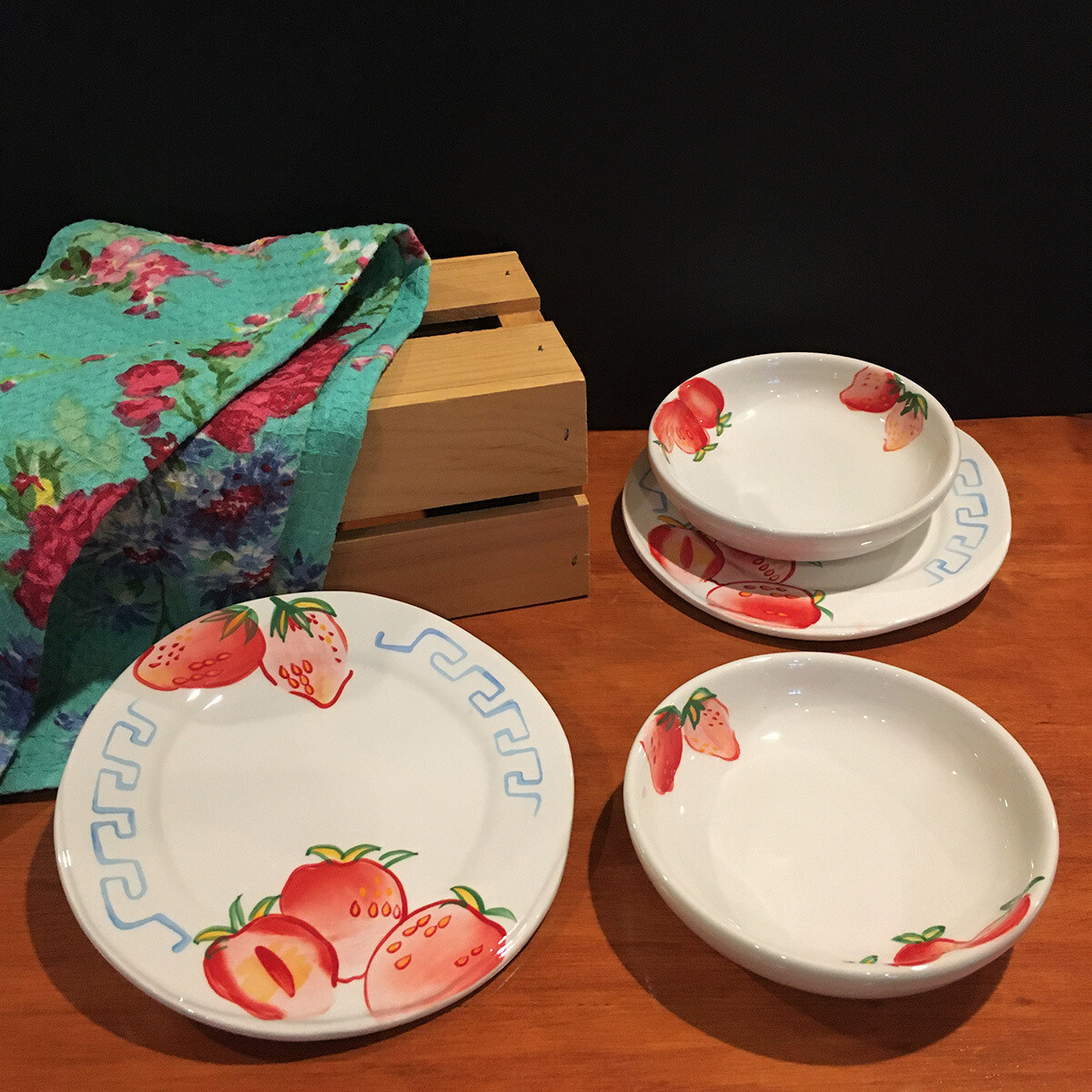 Strawberry Fields Dessert Plate and Bowl Set Strawberry Fields Dessert Plate and Bowl Set