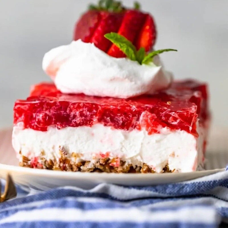 Mixed Berry Pretzel Tart
