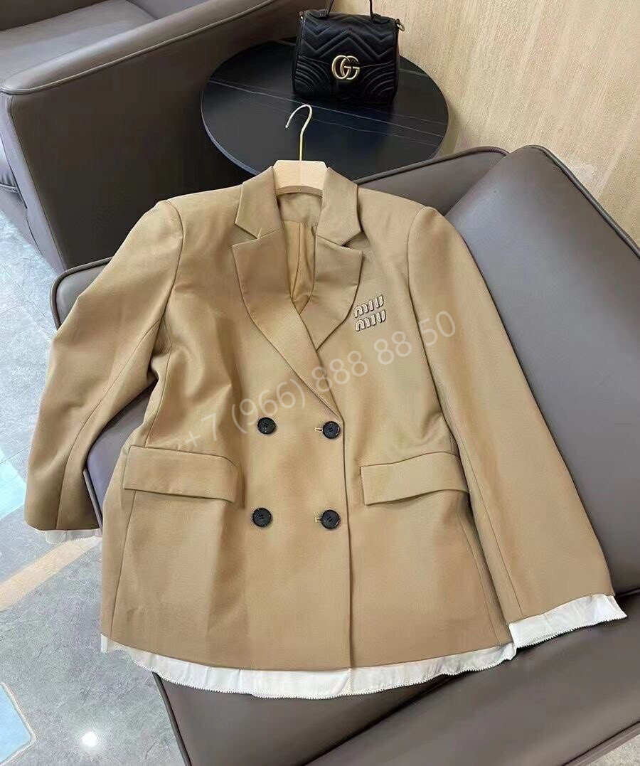 Пиджак miu miu женский. Miu miu пиджак. Miu miu пиджак. Miu miu пиджак. Пиджак miu miu женский.